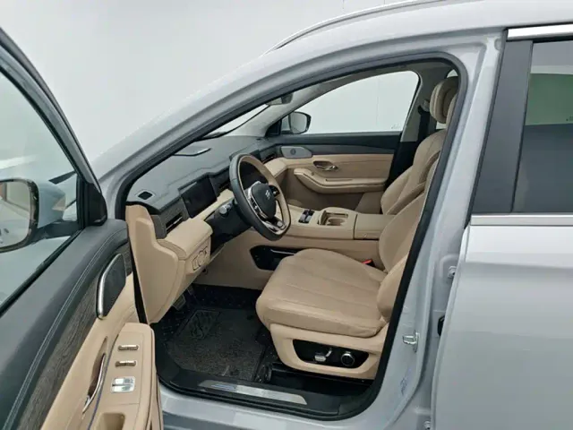 Jetour Shanhai L9 — Фото автомобиля 6