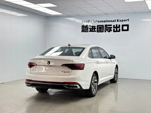 Volkswagen Sagitar — Фото автомобиля 10