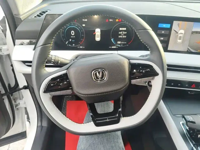 Changan CS75 Plus — Фото автомобиля 10