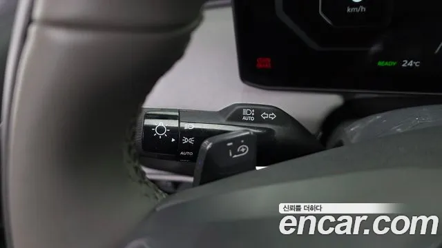 Kia EV3 Standard 2WD — Фото автомобиля 17