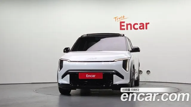 Kia EV3 — Фото автомобиля 3
