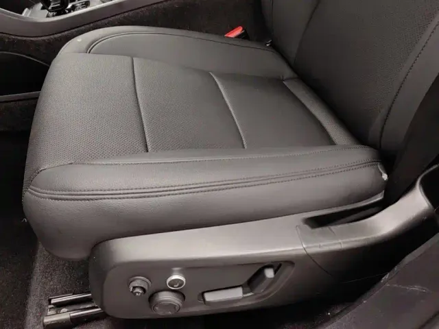 Volvo Volvo XC40 2022 Model T4 AWD Smart Drive Fashion Edition — Фото автомобиля 20