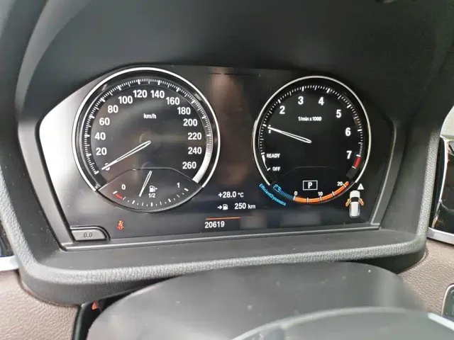 BMW X1 — Фото автомобиля 3