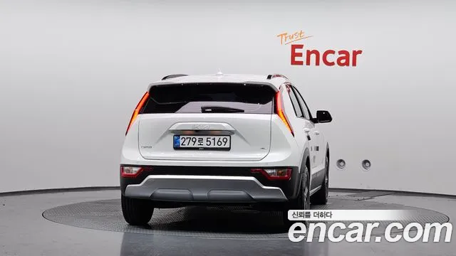Kia Niro The All New Niro Prestige — Фото автомобиля 3