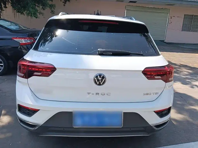 Volkswagen T-Roc — Фото автомобиля 5
