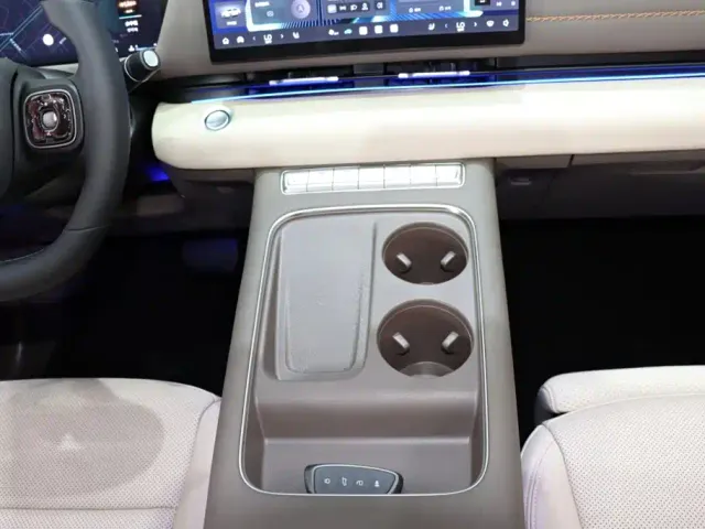 Haval H6L — Фото автомобиля 15