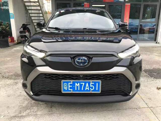Toyota Frontlander — Фото автомобиля 3