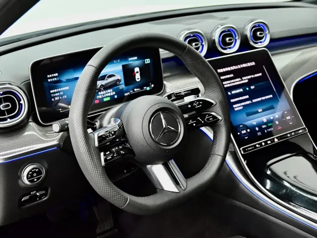 Mercedes-Benz C-Class — Фото автомобиля 16