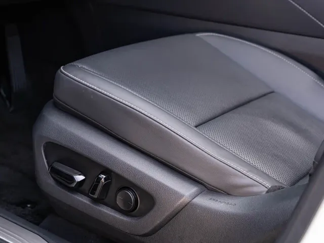 Lexus RX — Фото автомобиля 18