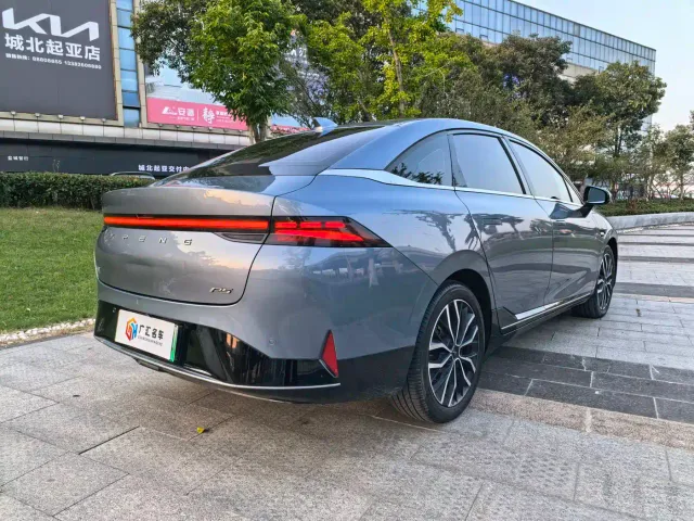 Xpeng P5 — Фото автомобиля 8