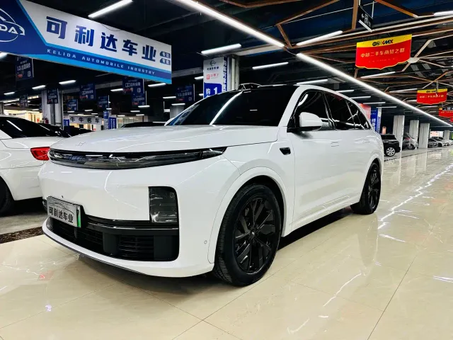 Фотография автомобиля — Li Auto L7