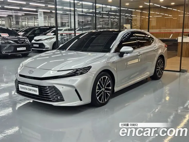 Фотография автомобиля — Toyota Camry XV80
