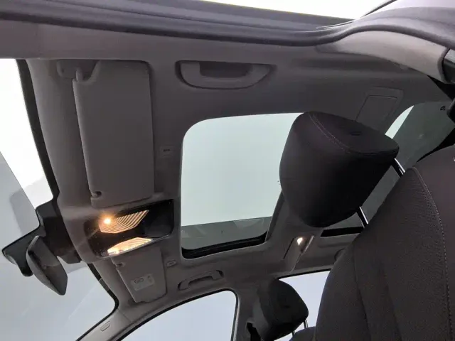BMW 5 Series — Фото автомобиля 14