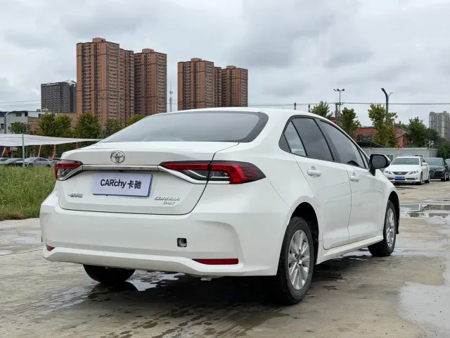 Toyota Corolla — Фото автомобиля 4