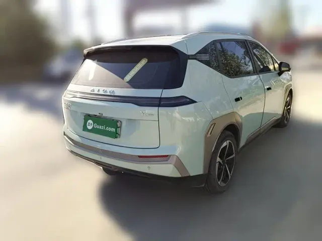 GAC Aion Y — Фото автомобиля 4