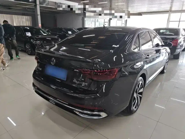 Volkswagen Sagitar — Фото автомобиля 5
