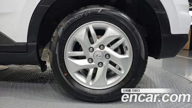 Hyundai Venue Venue 1.6 Modern Plus — Фото автомобиля 21