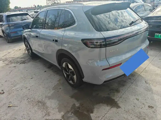 Geely Galaxy E5 — Фото автомобиля 3
