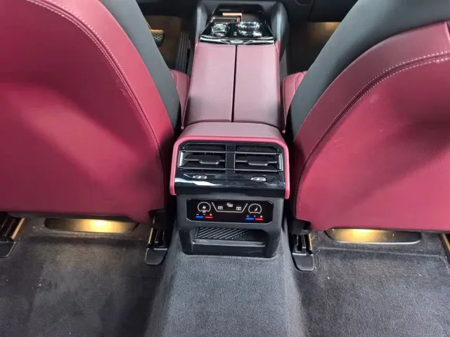 BMW 5 Series — Фото автомобиля 10