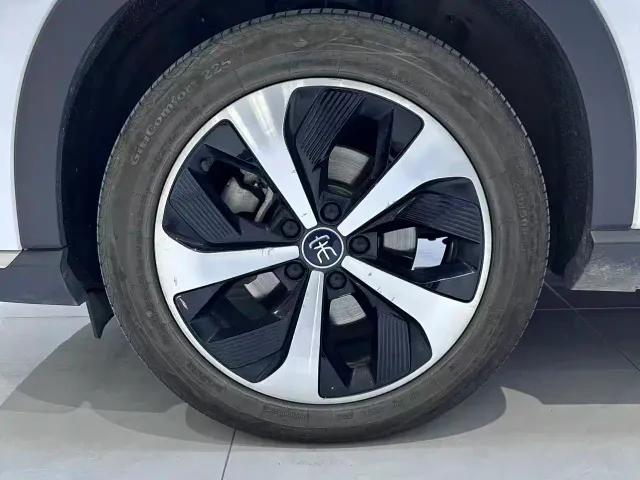 BYD Song PLUS — Фото автомобиля 3