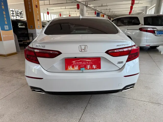 Honda Inspire — Фото автомобиля 7