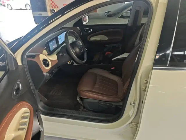 Wuling Bingo — Фото автомобиля 14