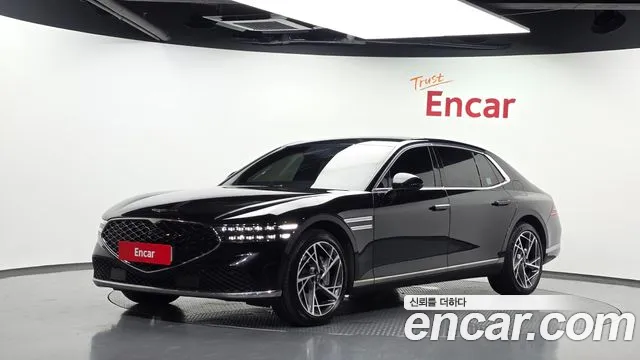 Фотография автомобиля — Genesis G90 RS4