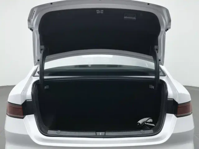 BYD Qin PLUS — Фото автомобиля 16