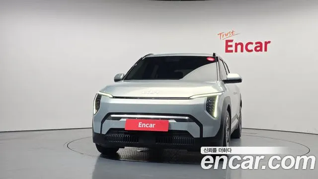 Kia EV3 — Фото автомобиля 3