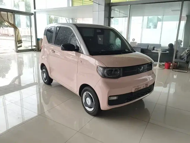 Wuling Hongguang Mini EV — Фото автомобиля 3