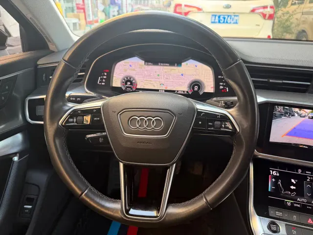 Audi A6L — Фото автомобиля 13