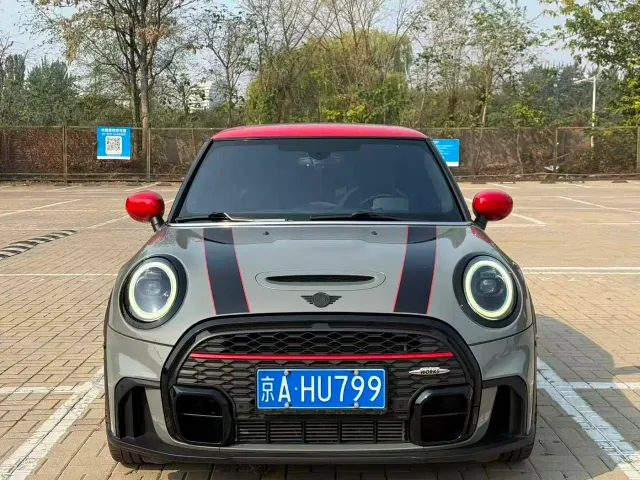 MINI John Cooper Works — Фото автомобиля 2