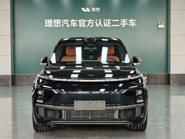 Li Auto Li Xiang L9 2024 Model Ultra — Фото автомобиля 2