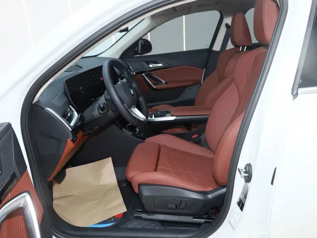 BMW X2 — Фото автомобиля 15