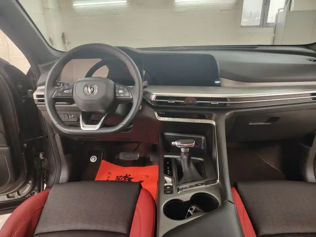 Changan CS35 Plus — Фото автомобиля 7