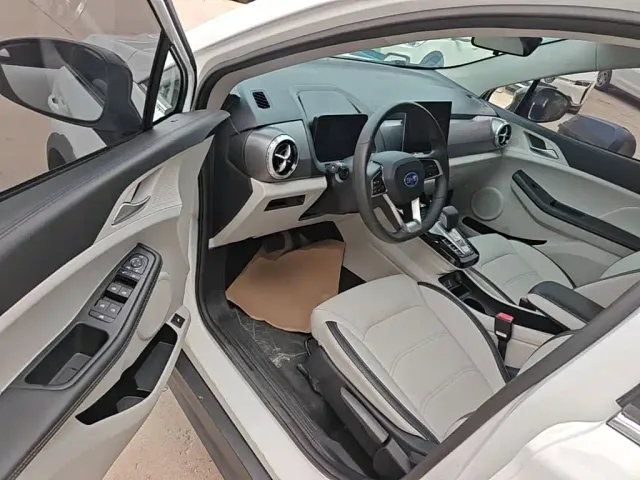 BYD Yuan Pro — Фото автомобиля 15