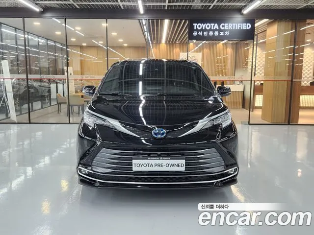 Toyota Sienna 4th Gen — Фото автомобиля 3