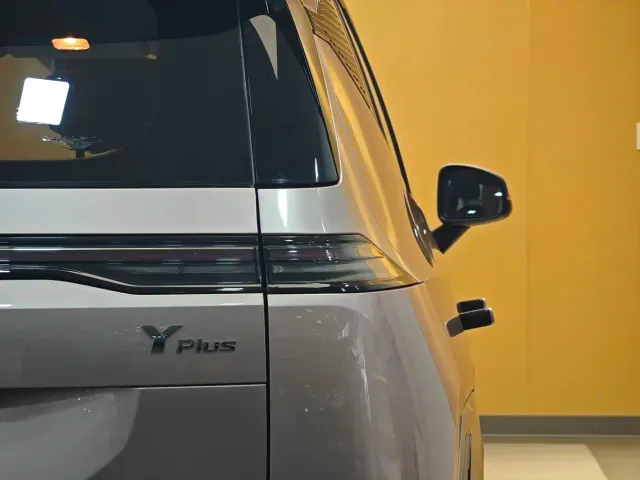 GAC Aion Y — Фото автомобиля 26