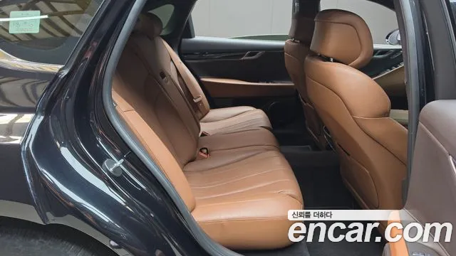 Genesis G80 RG3 — Фото автомобиля 17