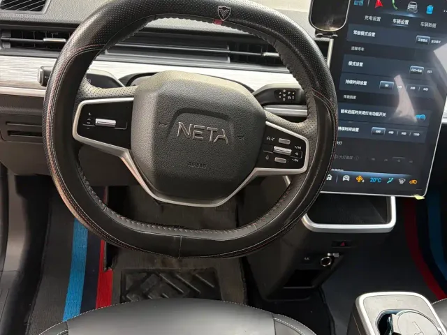 Nezha Auto Nezha AYA 2023 Facelift 401 Lite — Фото автомобиля 11