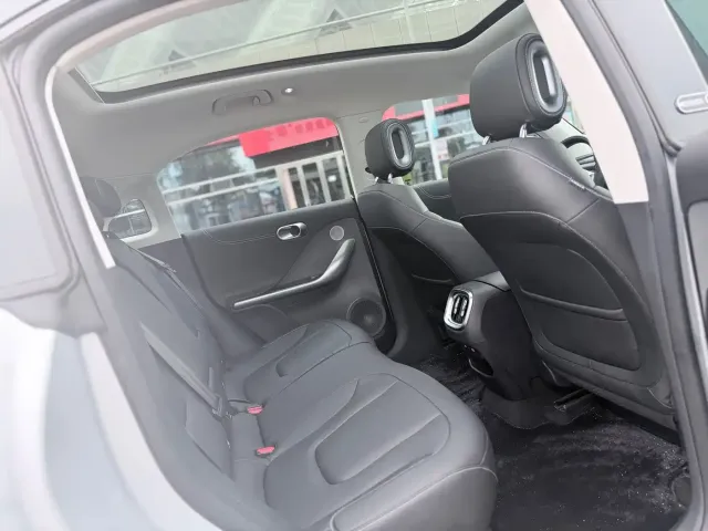 smart smart Elf #1 2023 Model Pro Edition — Фото автомобиля 11