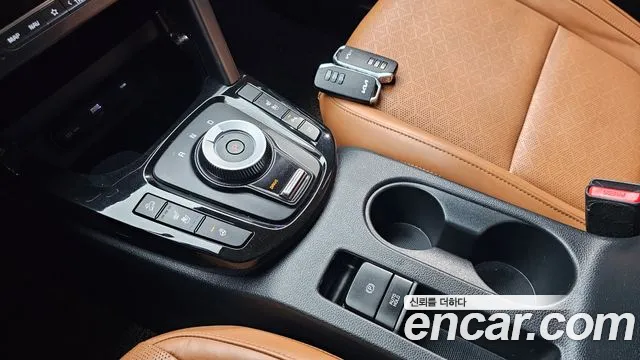 Kia Seltos New — Фото автомобиля 12