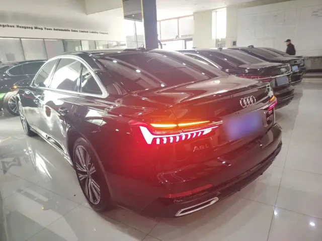 Audi A6L — Фото автомобиля 22