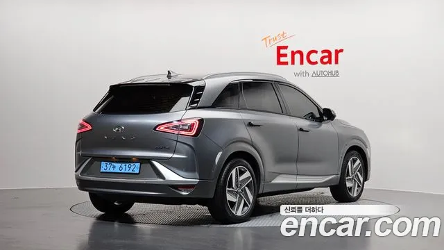 Фотография автомобиля — Hyundai Nexo