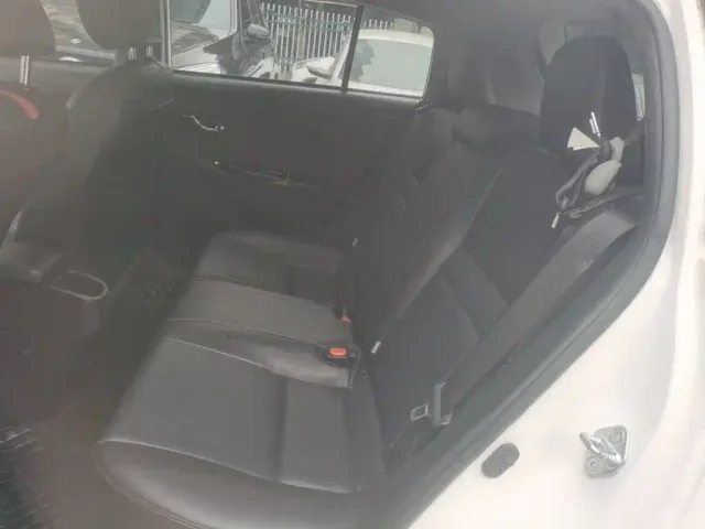 Toyota YARiS L Zhi Xuan — Фото автомобиля 16