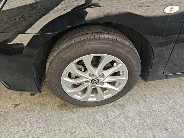 Nissan Sylphy — Фото автомобиля 22