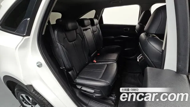 Kia Sorento Sorento 4-е поколение Бензин 2.5T 2WD — Фото автомобиля 10