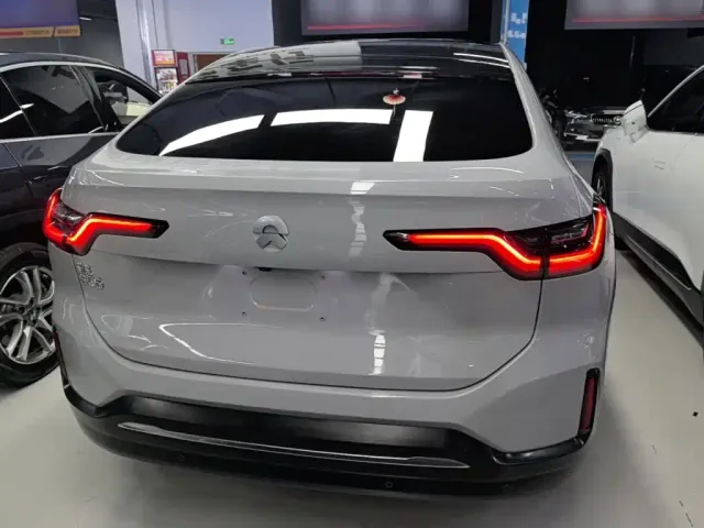 Nio EC6 — Фото автомобиля 5