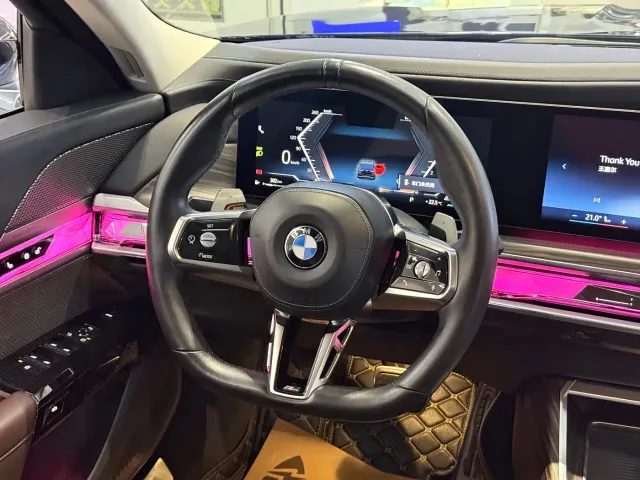 BMW 7 Series — Фото автомобиля 5