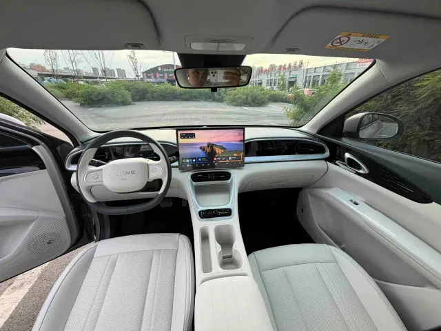 Geely Starry Wish — Фото автомобиля 5